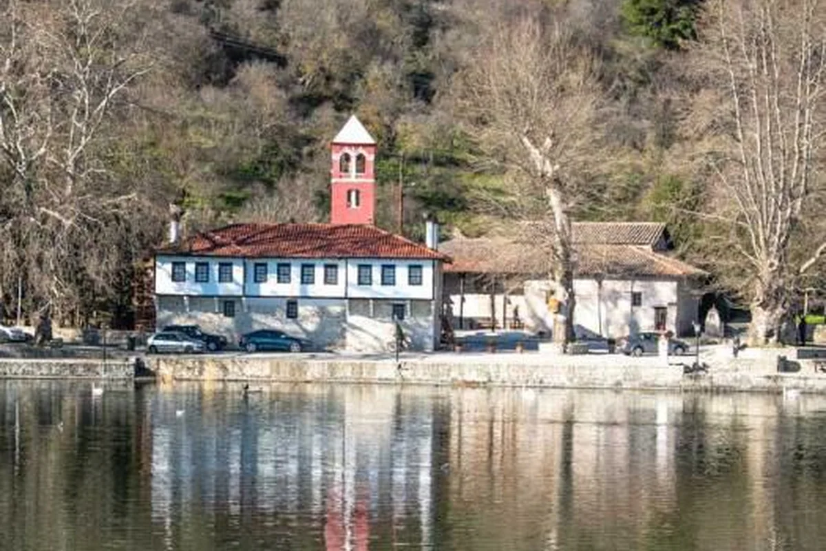 Manastiri Panagia Mavriotissa